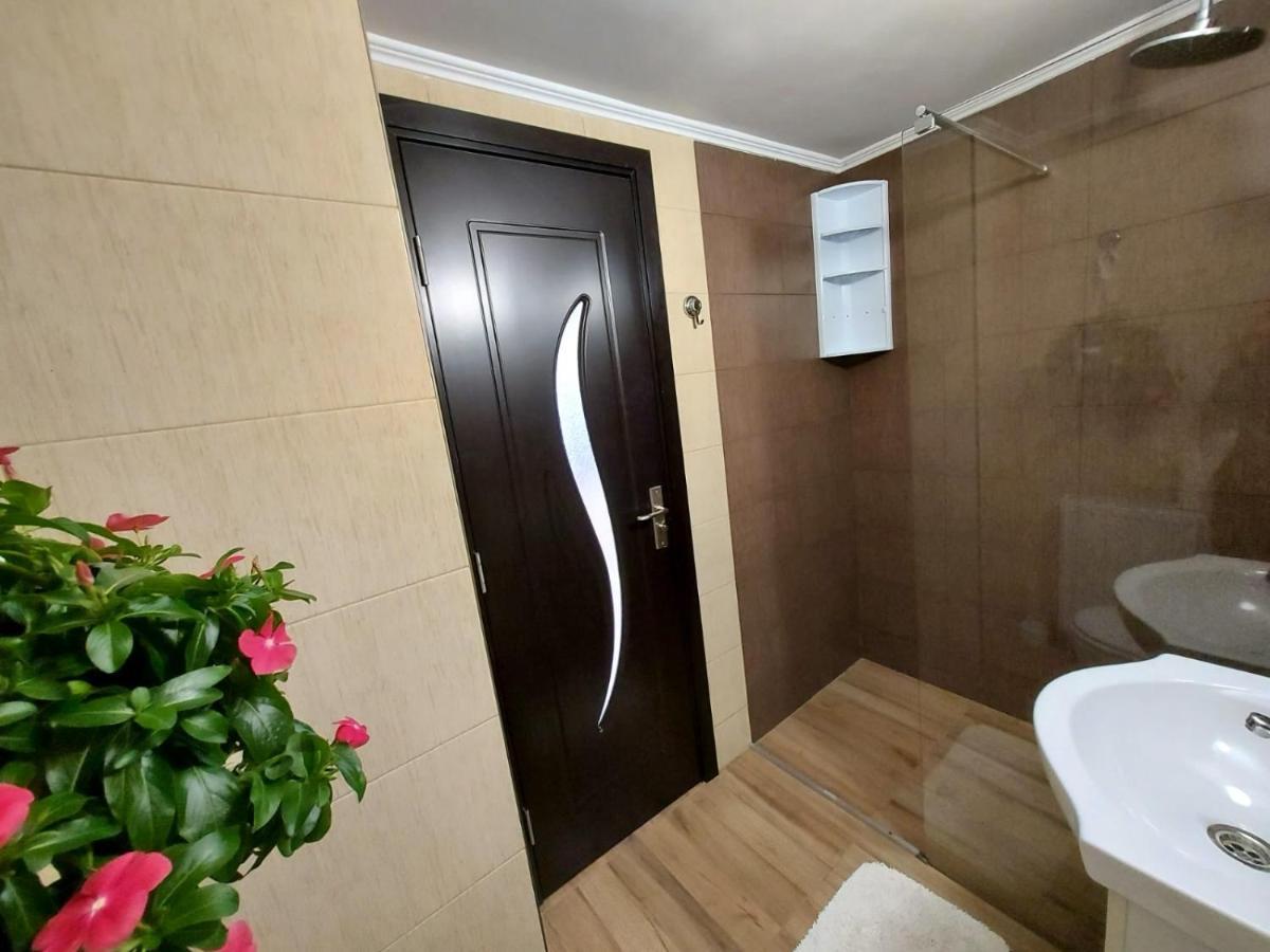 Grinda House Braşov Exterior foto